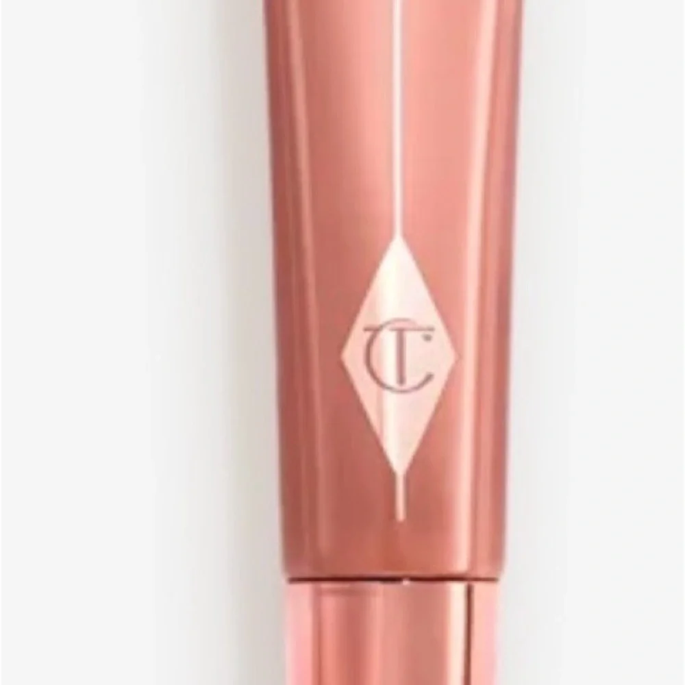 Charlotte Tilbury illuminate your