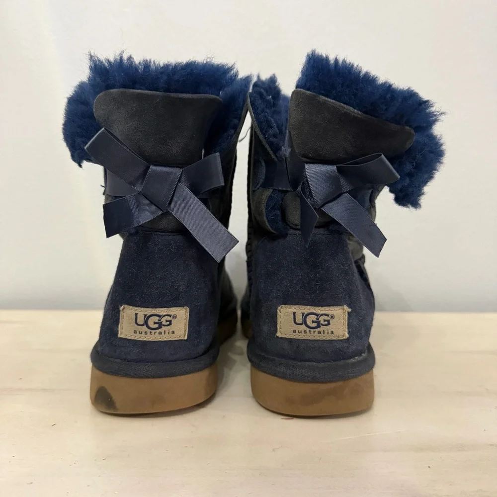UGG blue suede