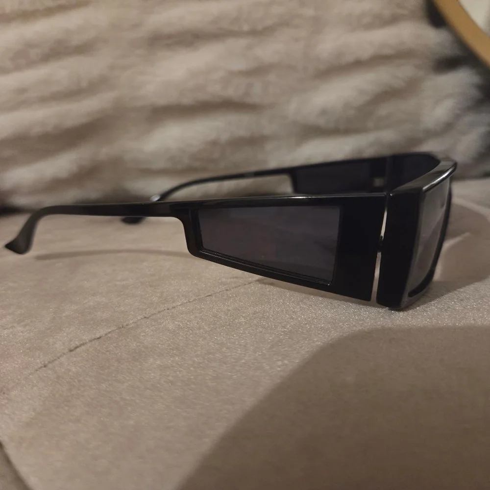 Unbranded these pre