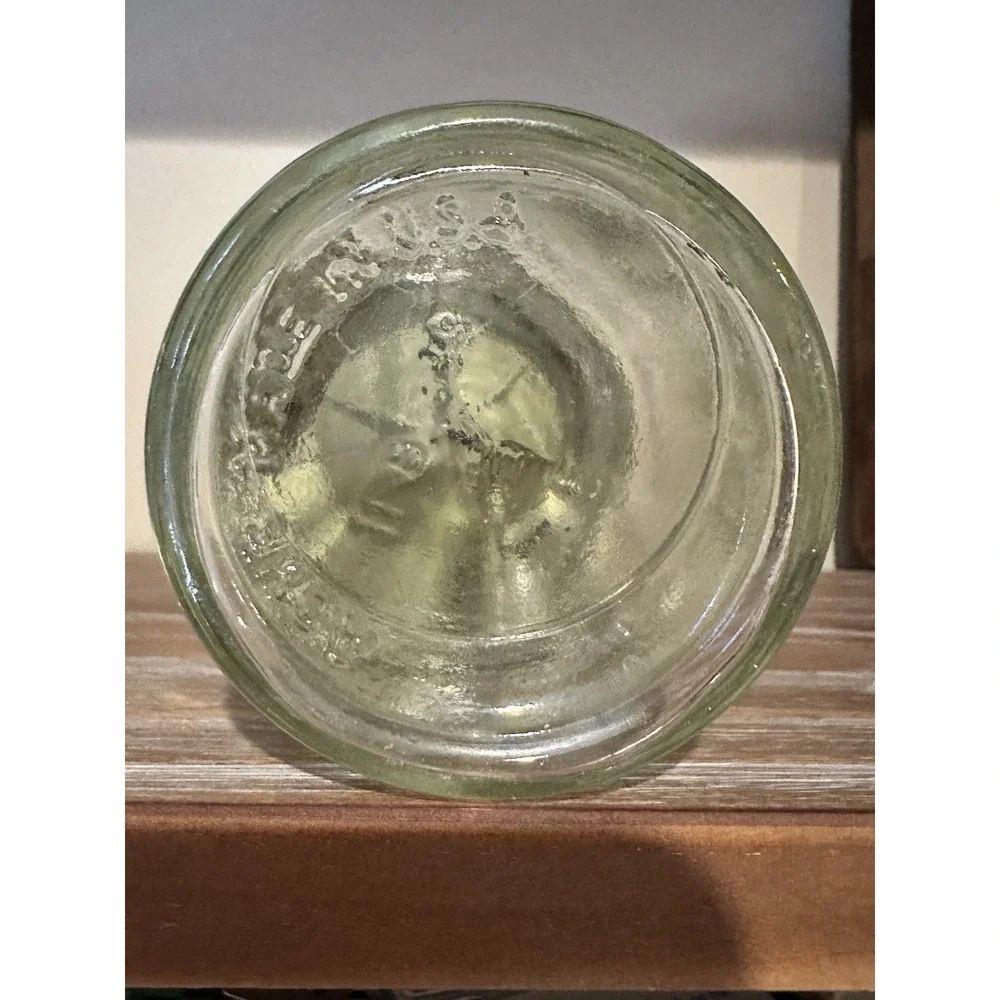 ACME Press & Chop Glass USA Avocado Green Food Nut Chopper 12 oz Vintage Retro
