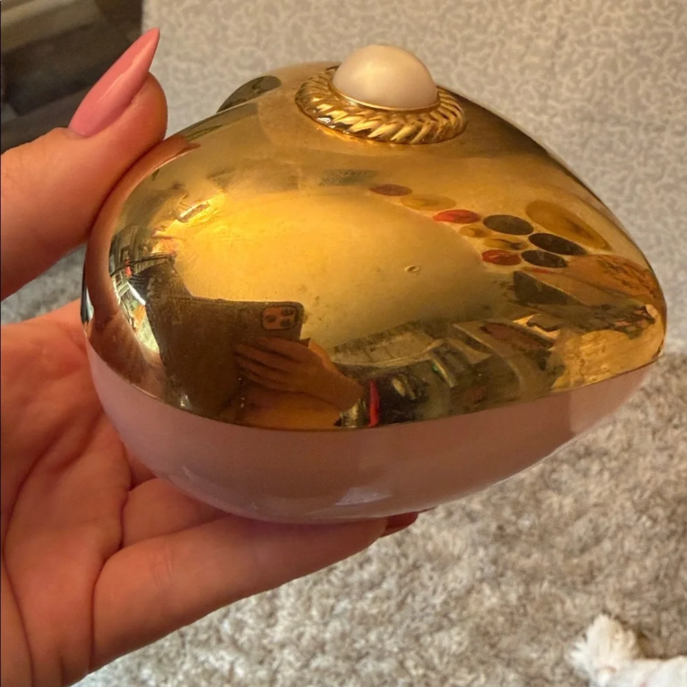 Moschino perfumed soap