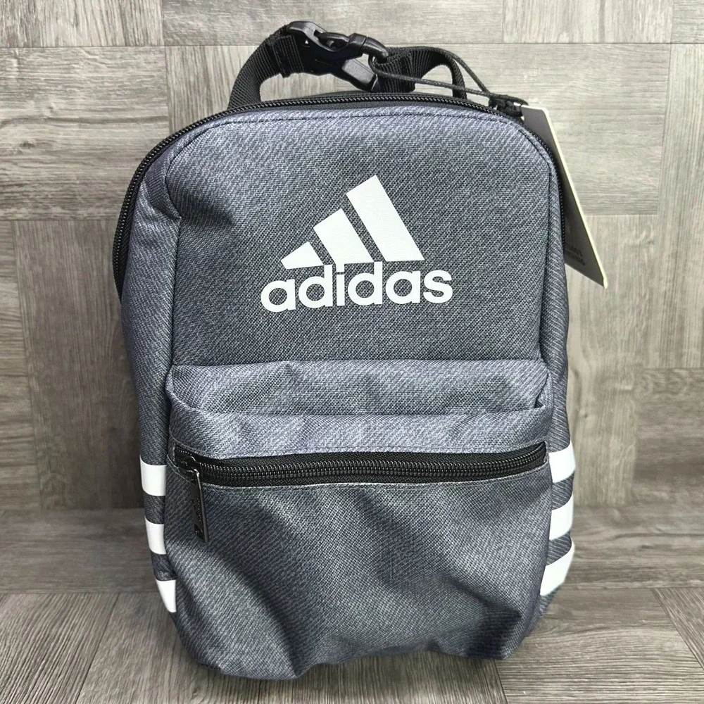 Adidas Lunch Bag Kids One Size Grey NWT Insulated 3-Stripe Santiago Athletic