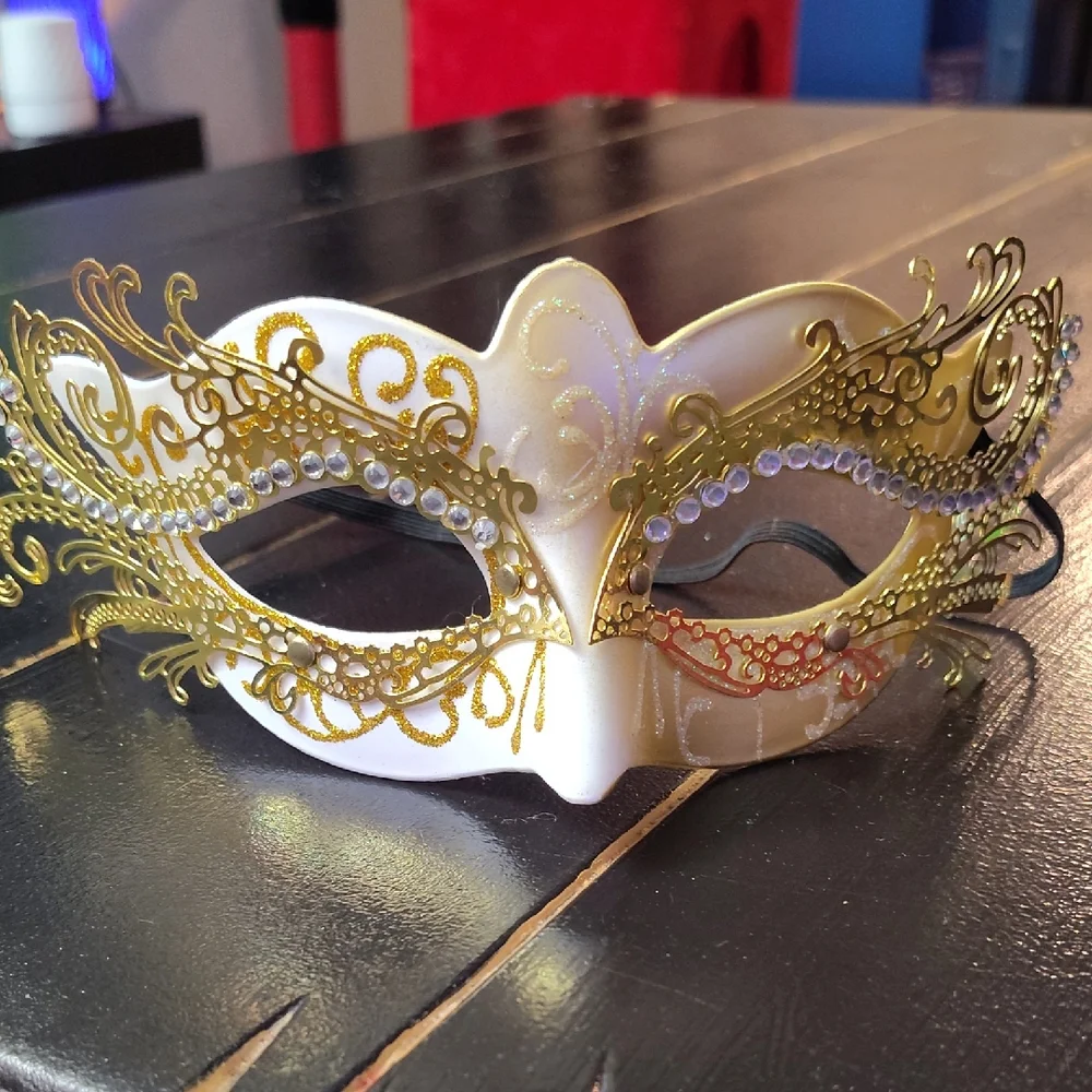 Elegant Gold and White Masquerade Face Mask
