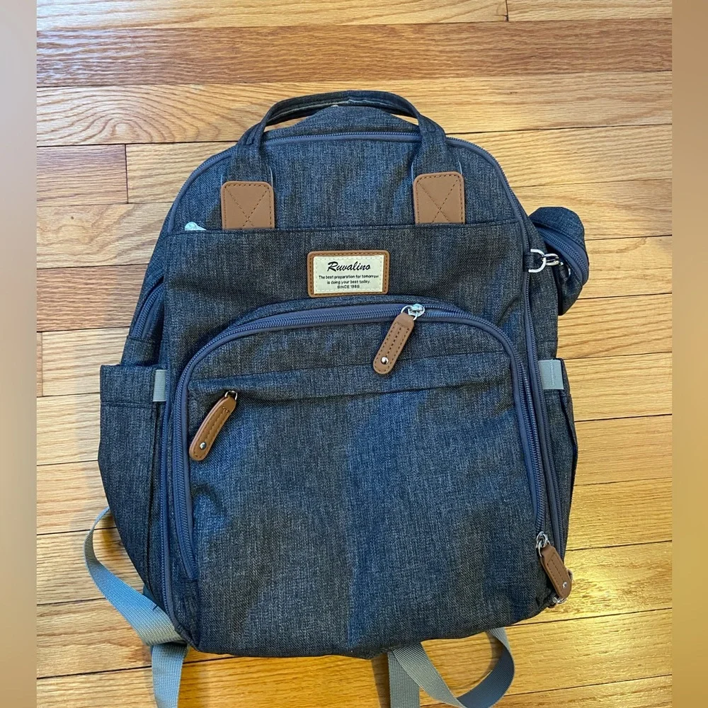 RUVALINO Grey Diaper Bag Like New