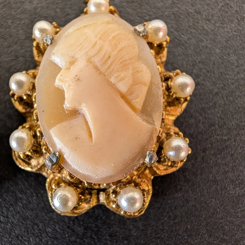 Vintage cameo earrings