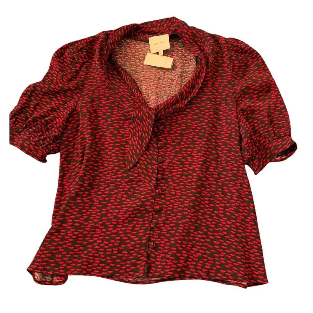Reformation Loris Red Lips Print Top Size 6 Short Sleeve Button Blouse