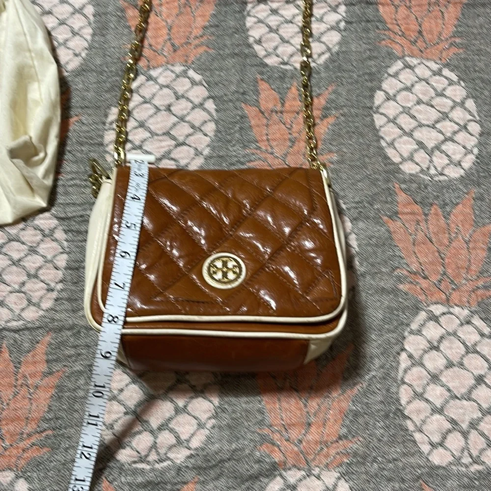 Tory Burch tory burch