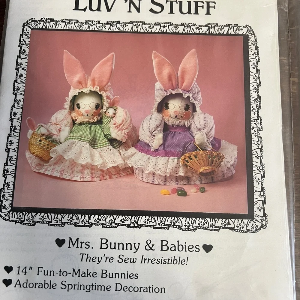 N/A charming vintage