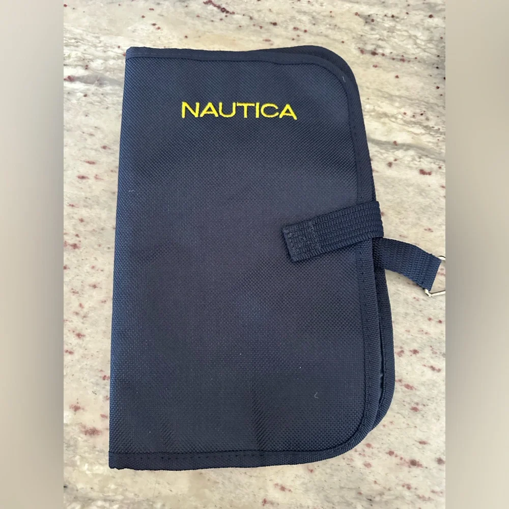🌈 Nautica Navy Duffel with Yellow Accent
