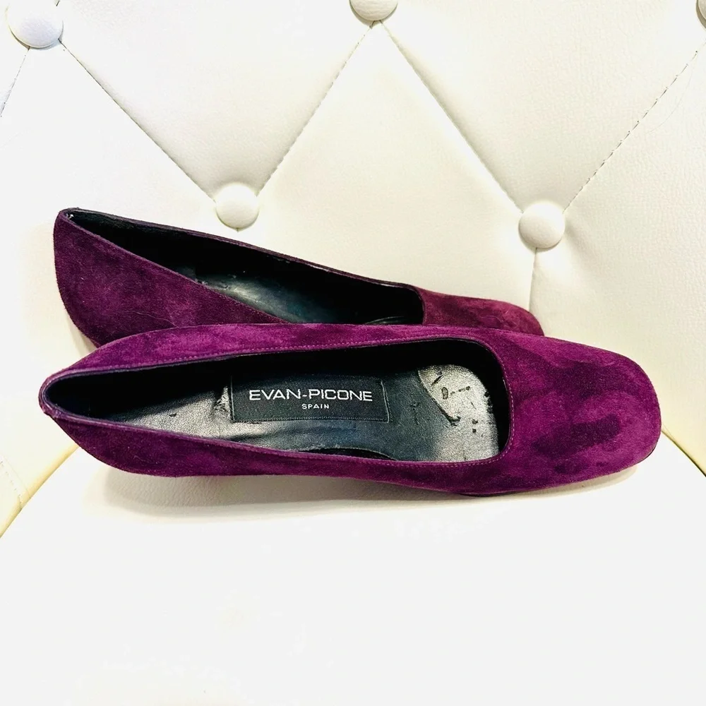 Evan Picone Purple Suede Pumps size 5.5 GUC