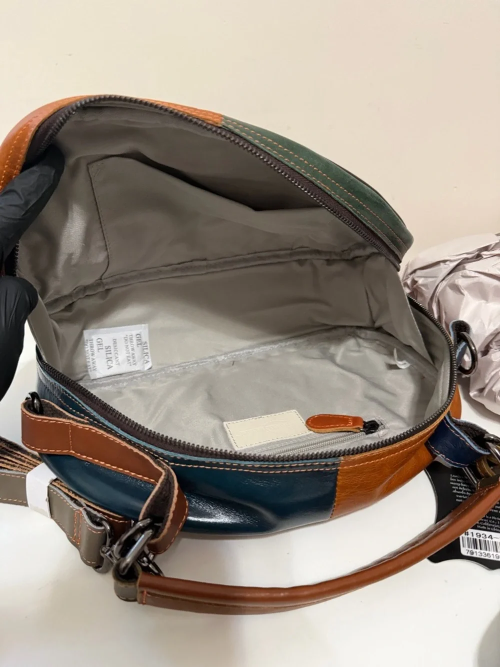 Amerileather Beckett woven satchel colorful Patchwork size 12.5