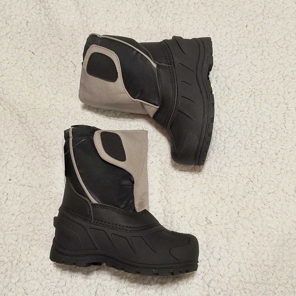 NWT Child's Gray/Black Itasca Snow Cat Winter Boots Size 13