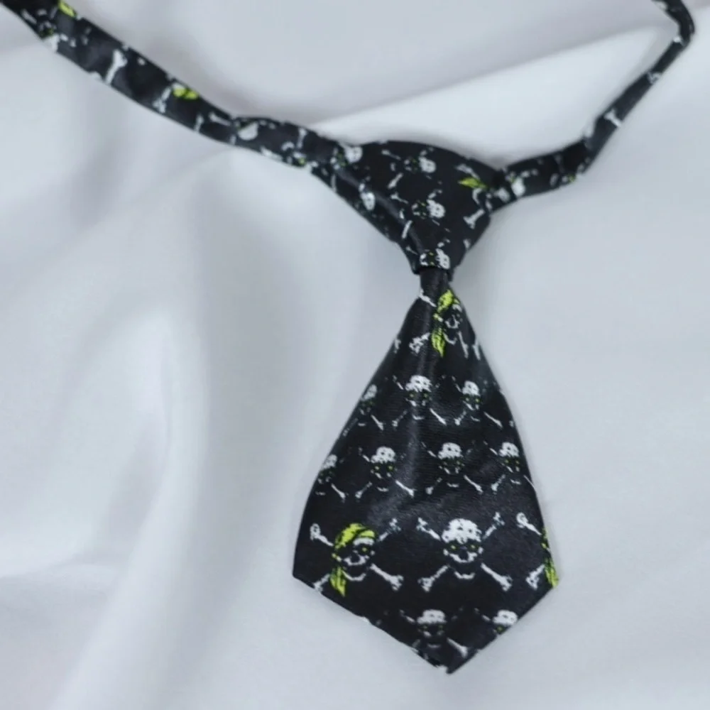 🅽🅴🆆 goth punk pirate Halloween skulls adjustable dog tie cat pet clothing