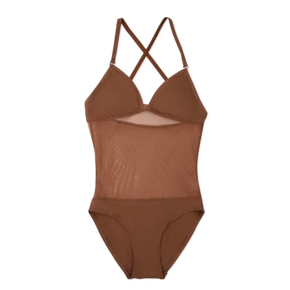 Capezio foundations plunge