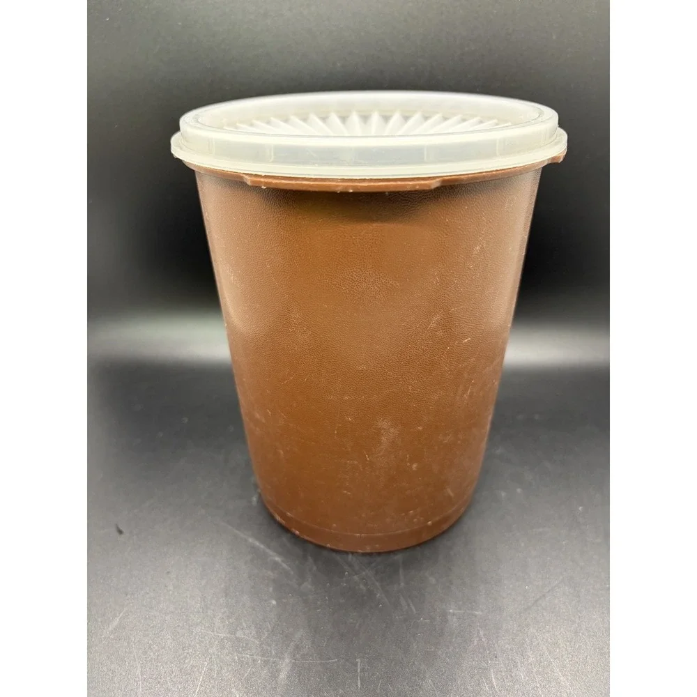 Tupperware vintage brown