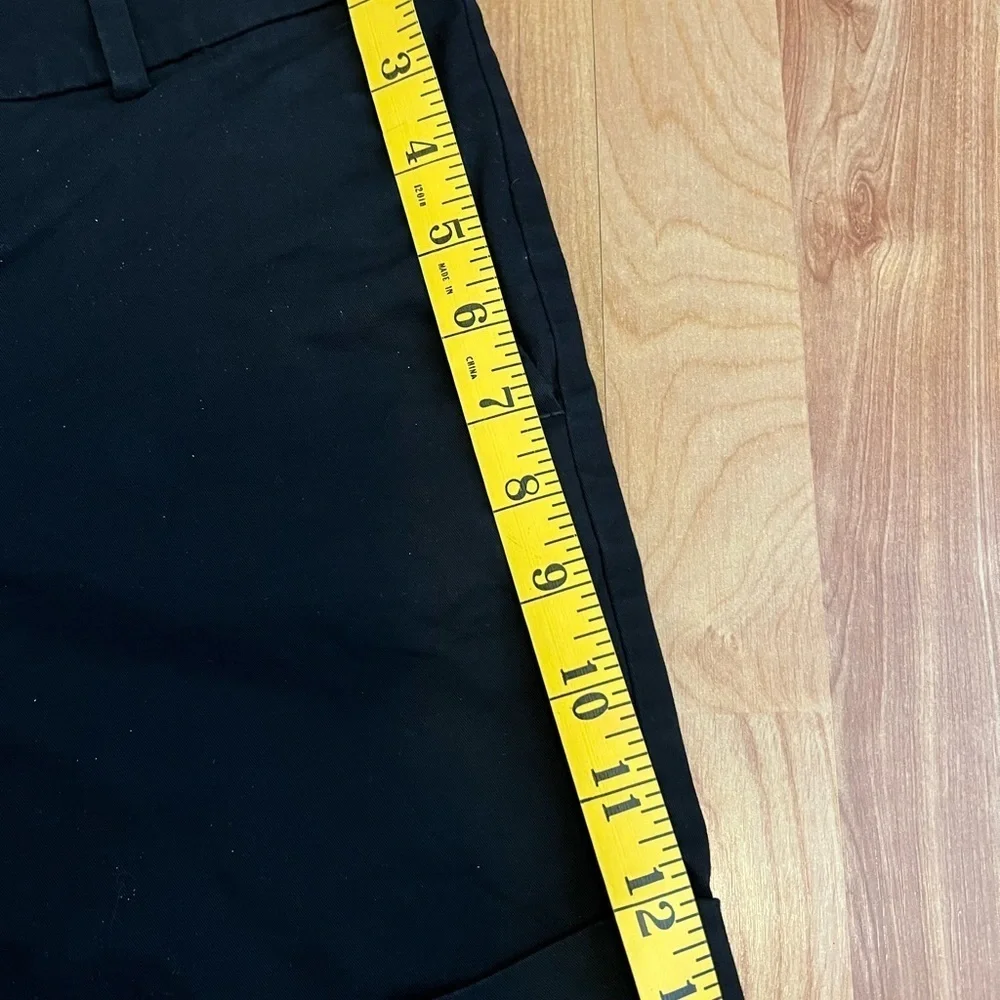Ann Taylor Factory 5.5” cotton shorts sz 0 2 side pockets 2 back pockets