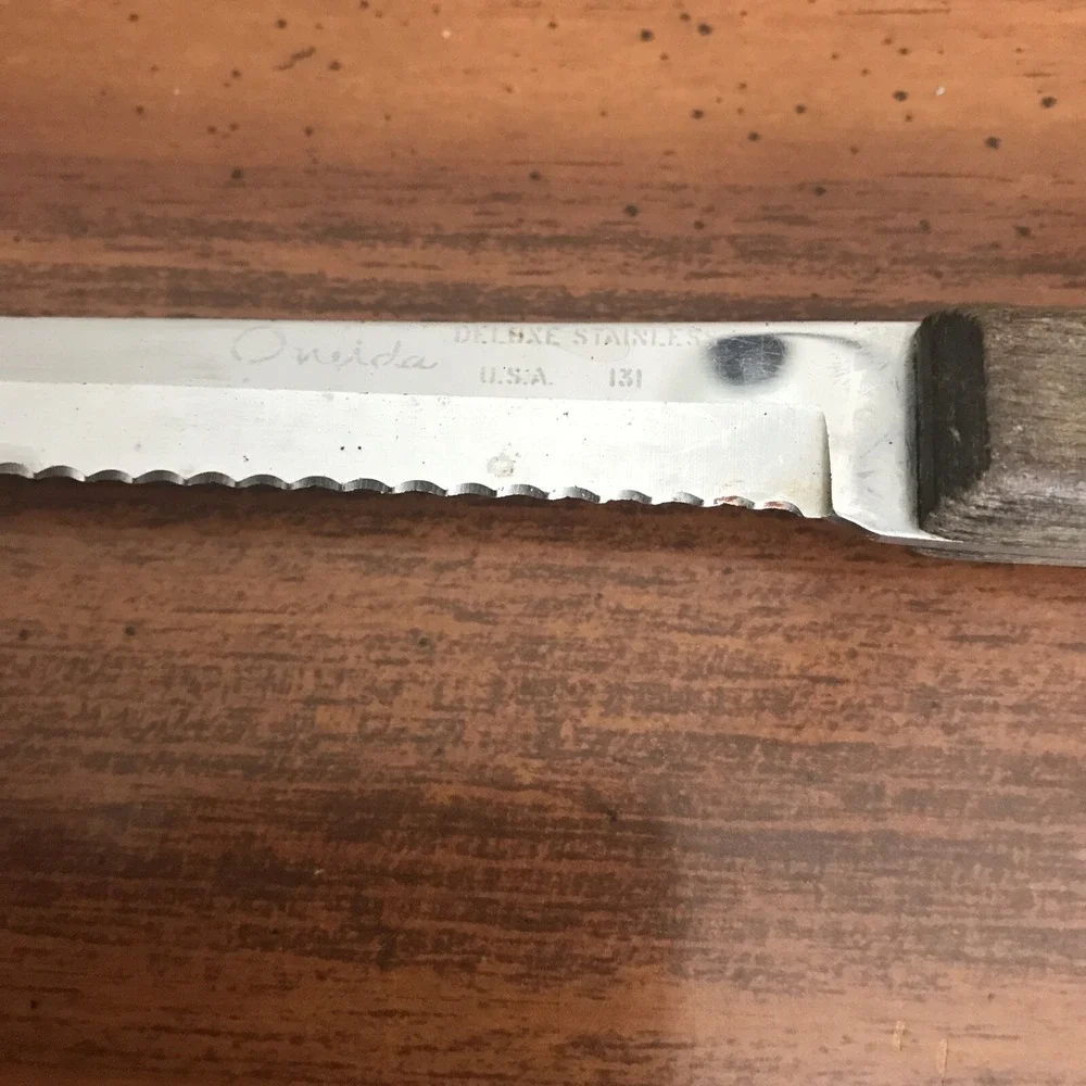 Oneida deluxe stainless