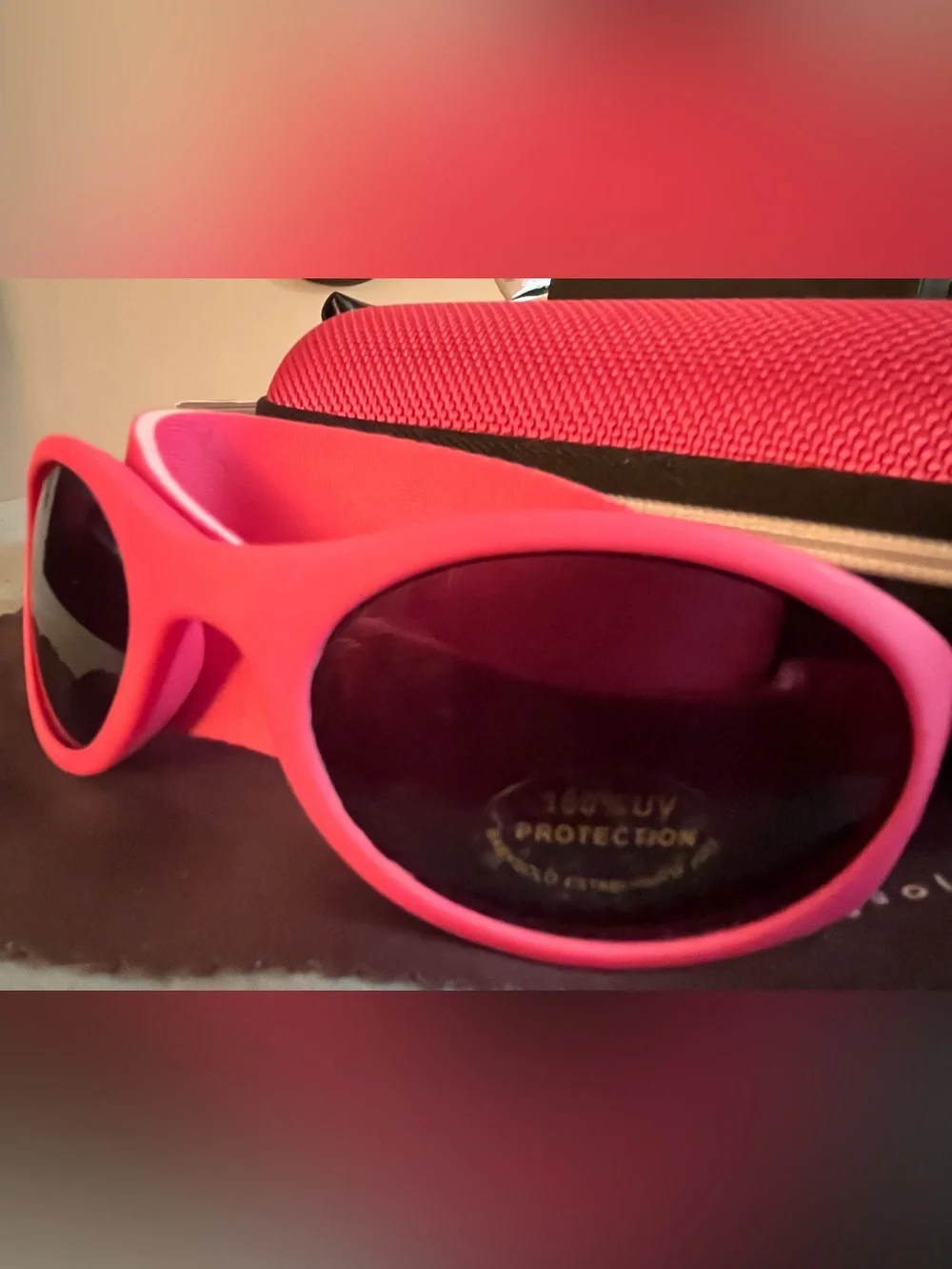 Baby Solo vibrant pink