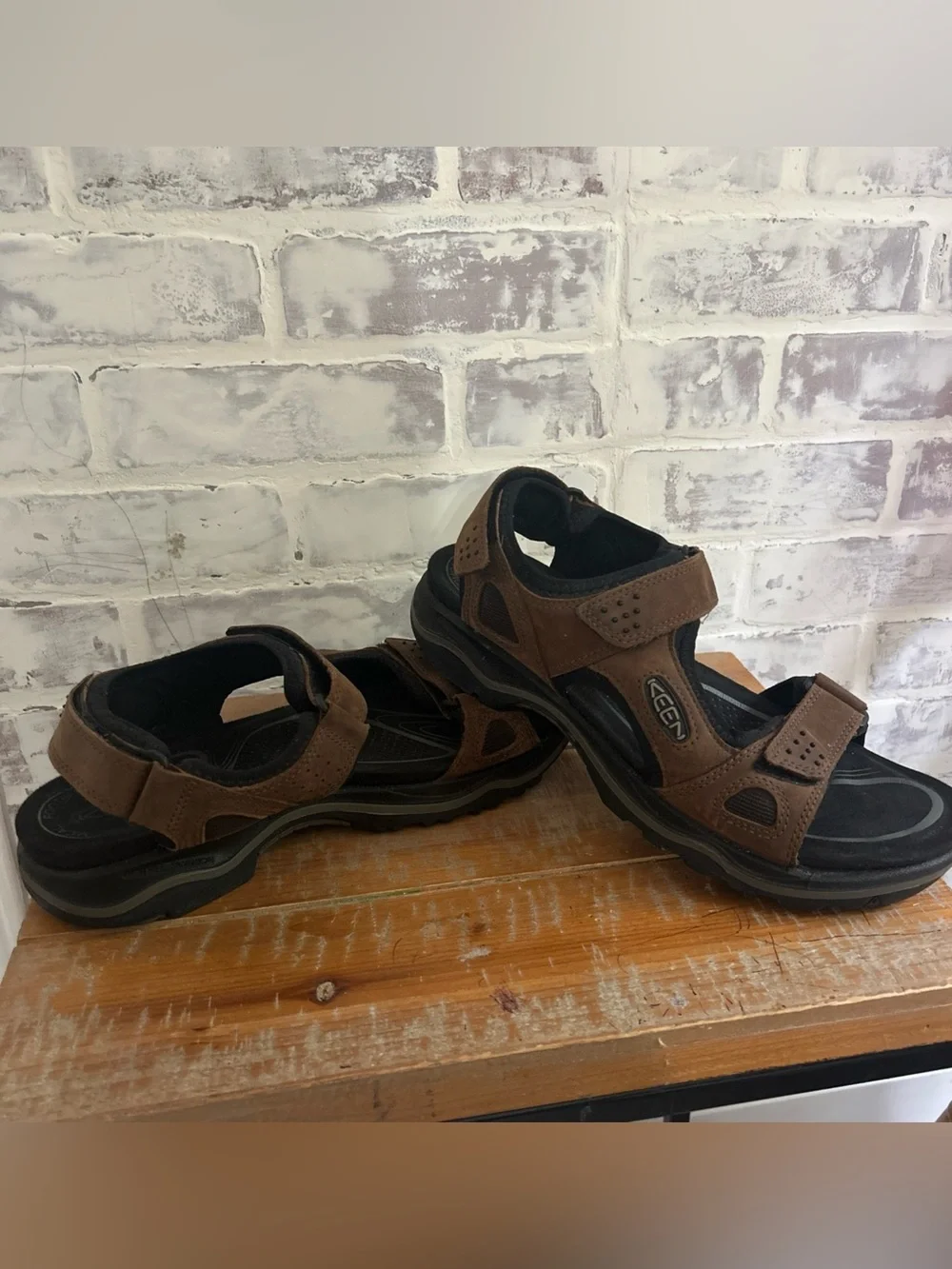 Keen good preowned