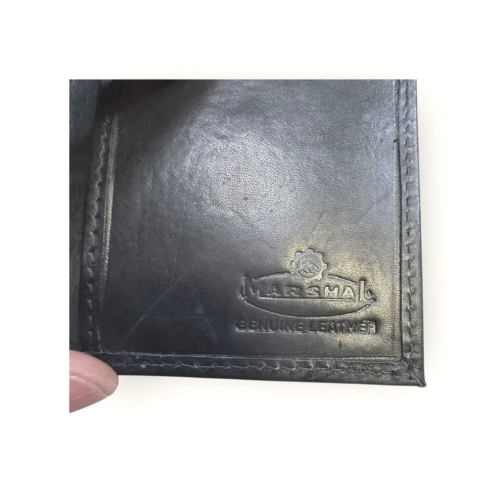 Marshall Fields refined essential