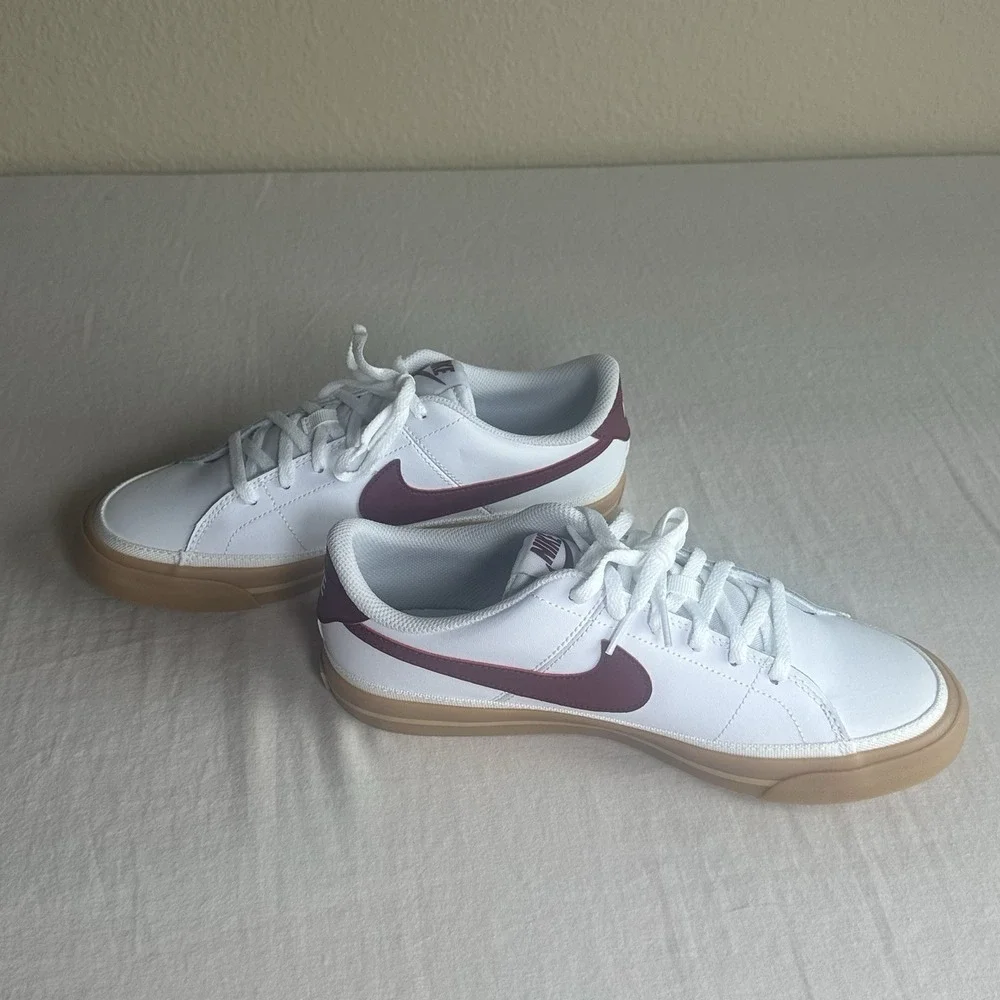 Nike red your
