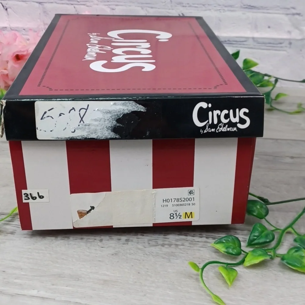 Circus by Sam Edelman nib please