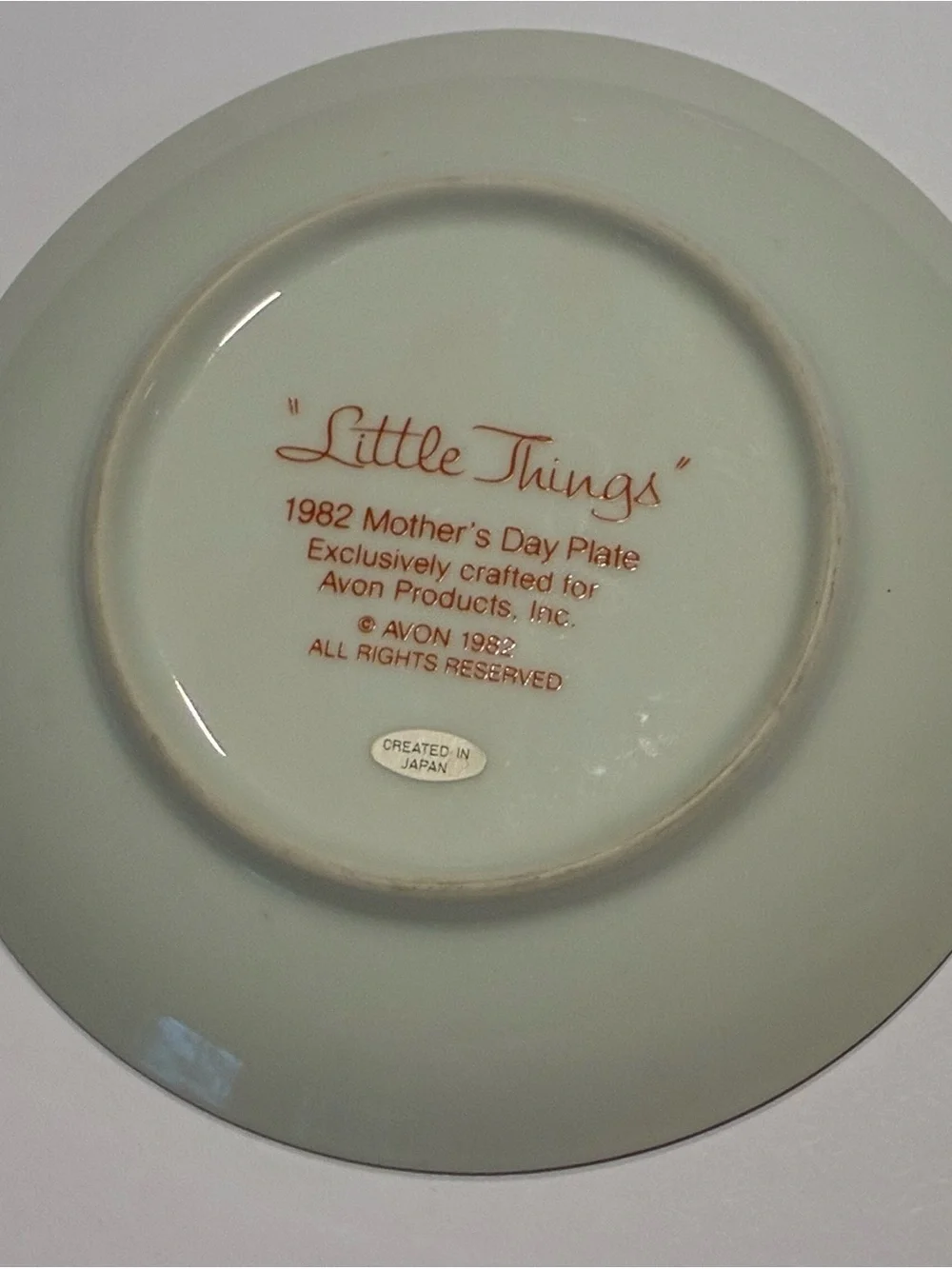 Avon adorable vintage