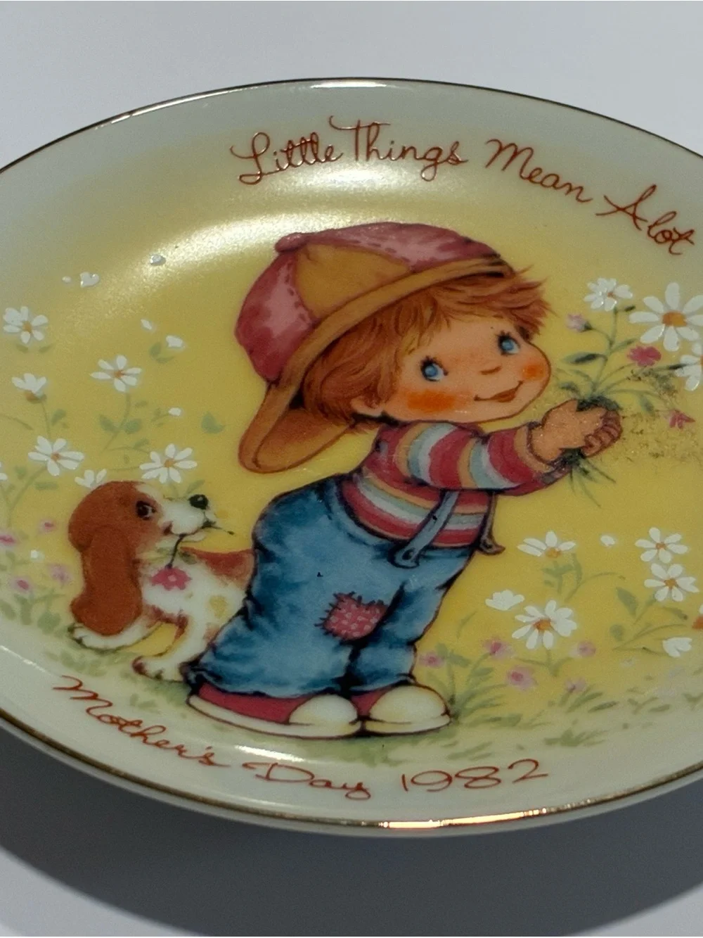 Avon adorable vintage