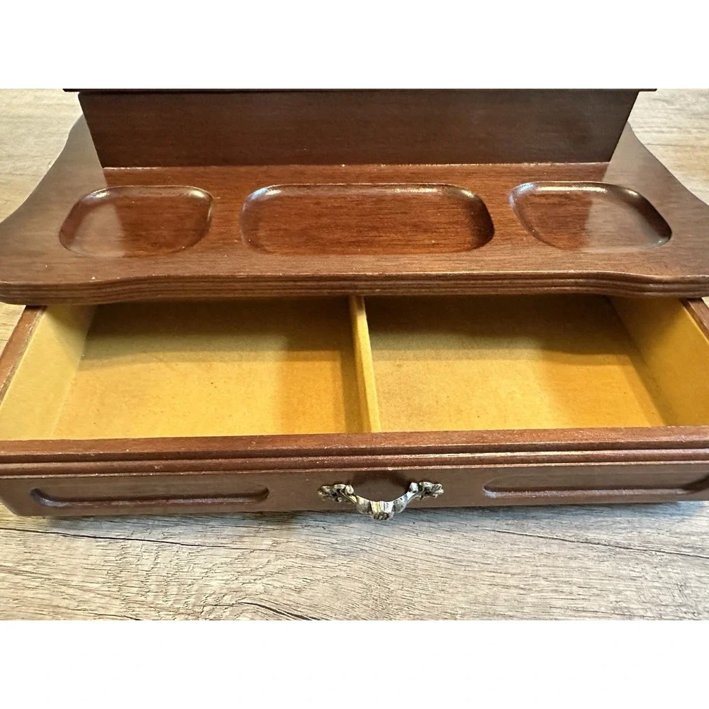 London Leather vintage wooden