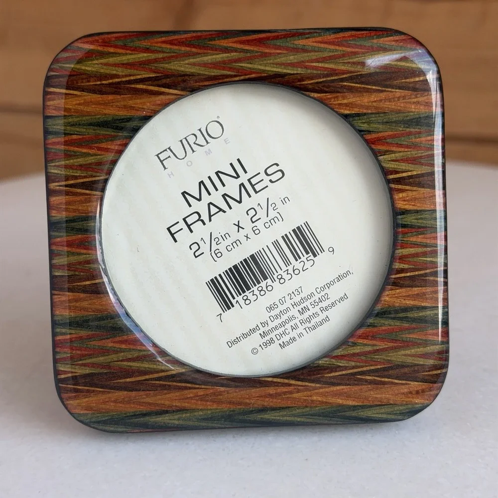 Multicolor Segmenting Wood Patterned Mini Mantle Frame New Fern Furio Retro 3x3