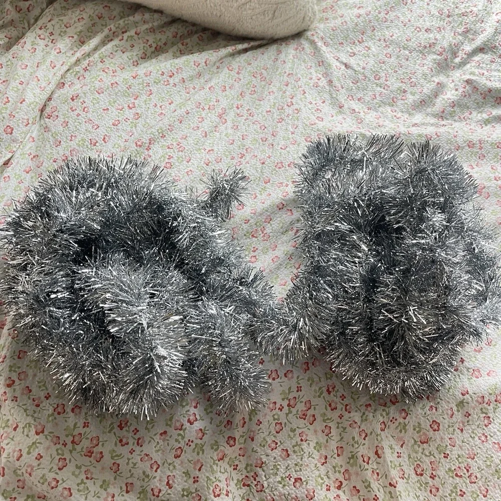 Vintage Christmas Double‎ Glo Tinsel Garland Shiny Soft Fluffy Silver 18 ft Long
