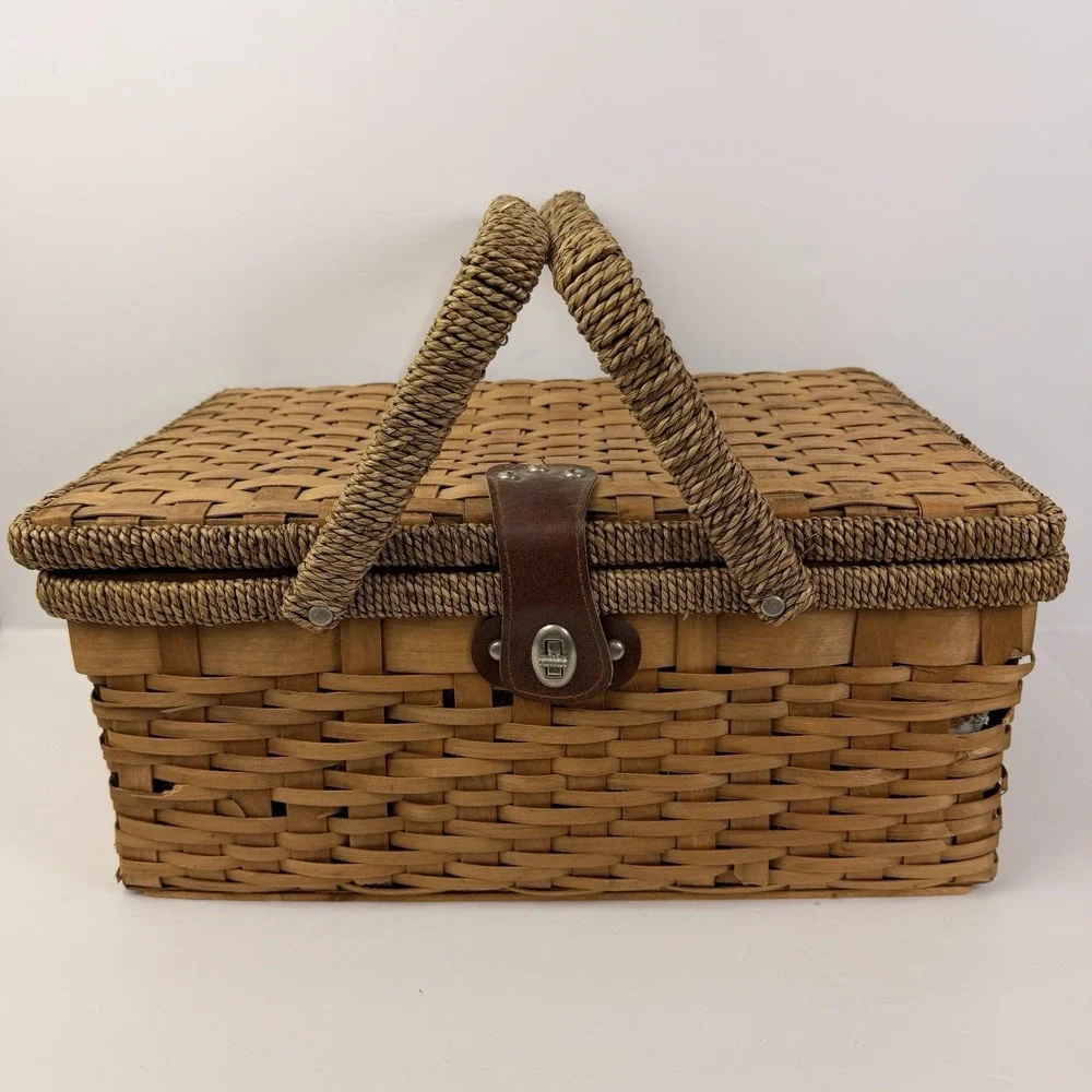 Vintage Woven Wicker Picnic Basket Floral Lined Cottagecore Boho Hamper