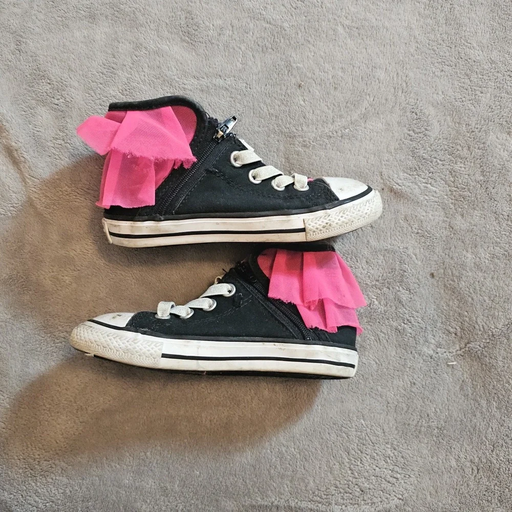 Converse All Stars Hi-Tops Pink Ribbon Ruffle Design Black Infant Size 9