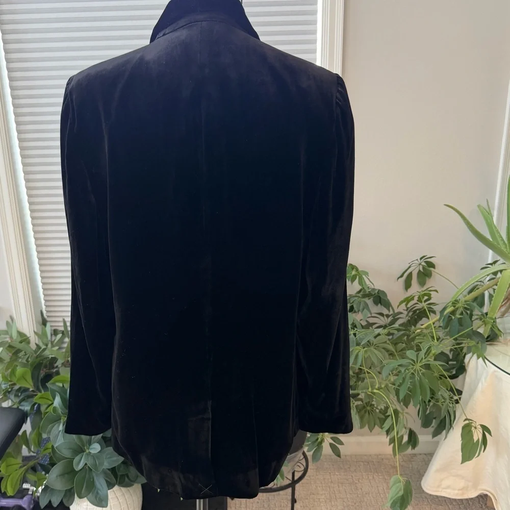 New Garnet Hill Women's Black Velvet Relax fit Blazer sz 14