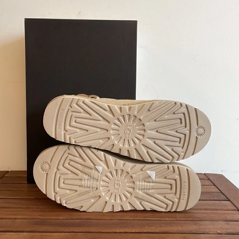 UGG brand new