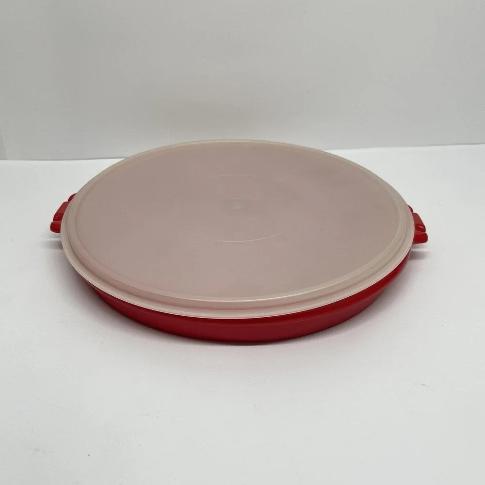 Tupperware brand color