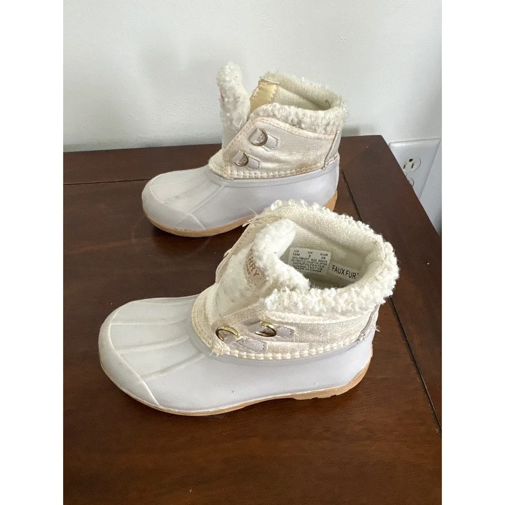 Sperry adorably warm