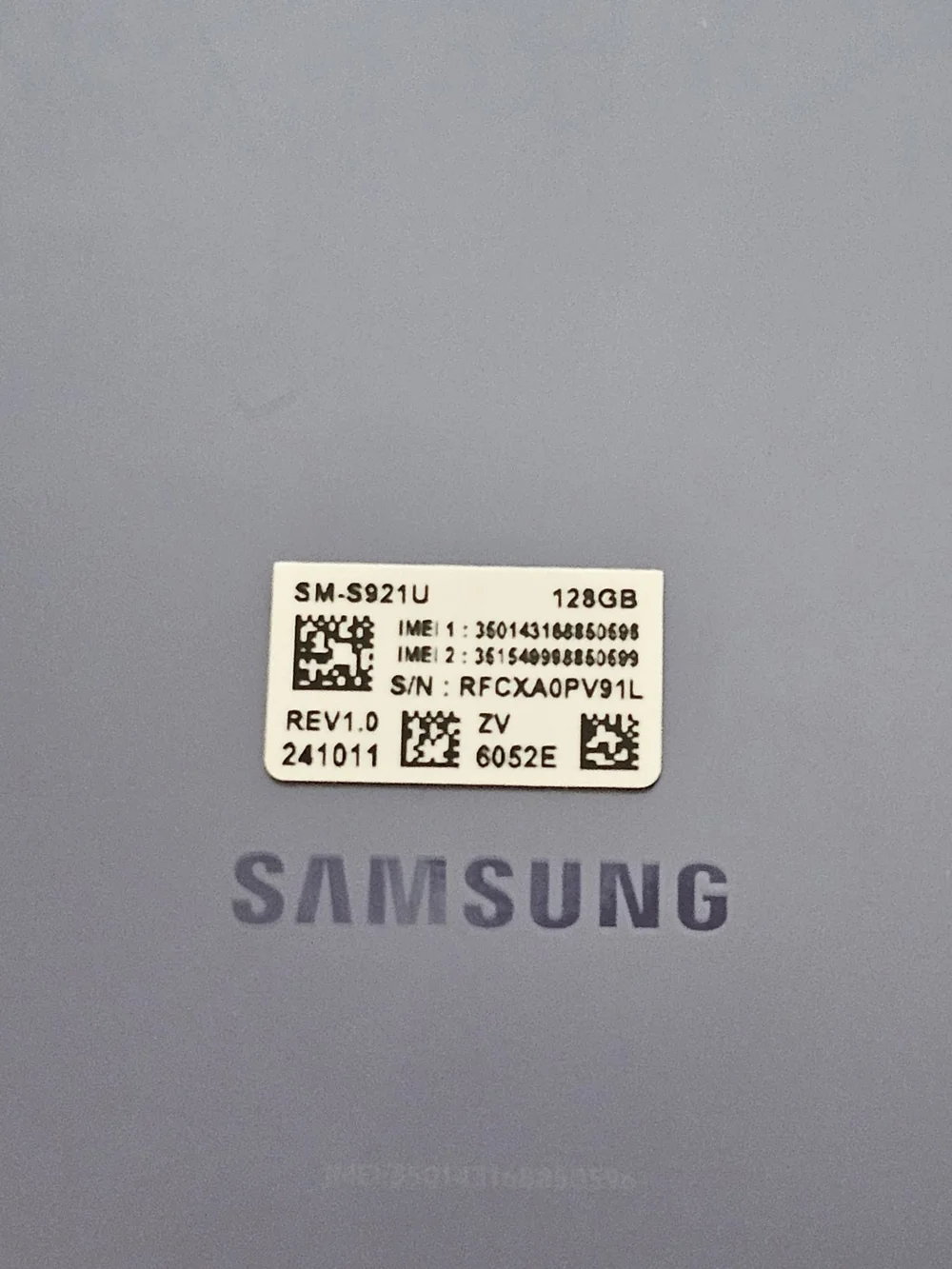 Samsung smartphone lavender