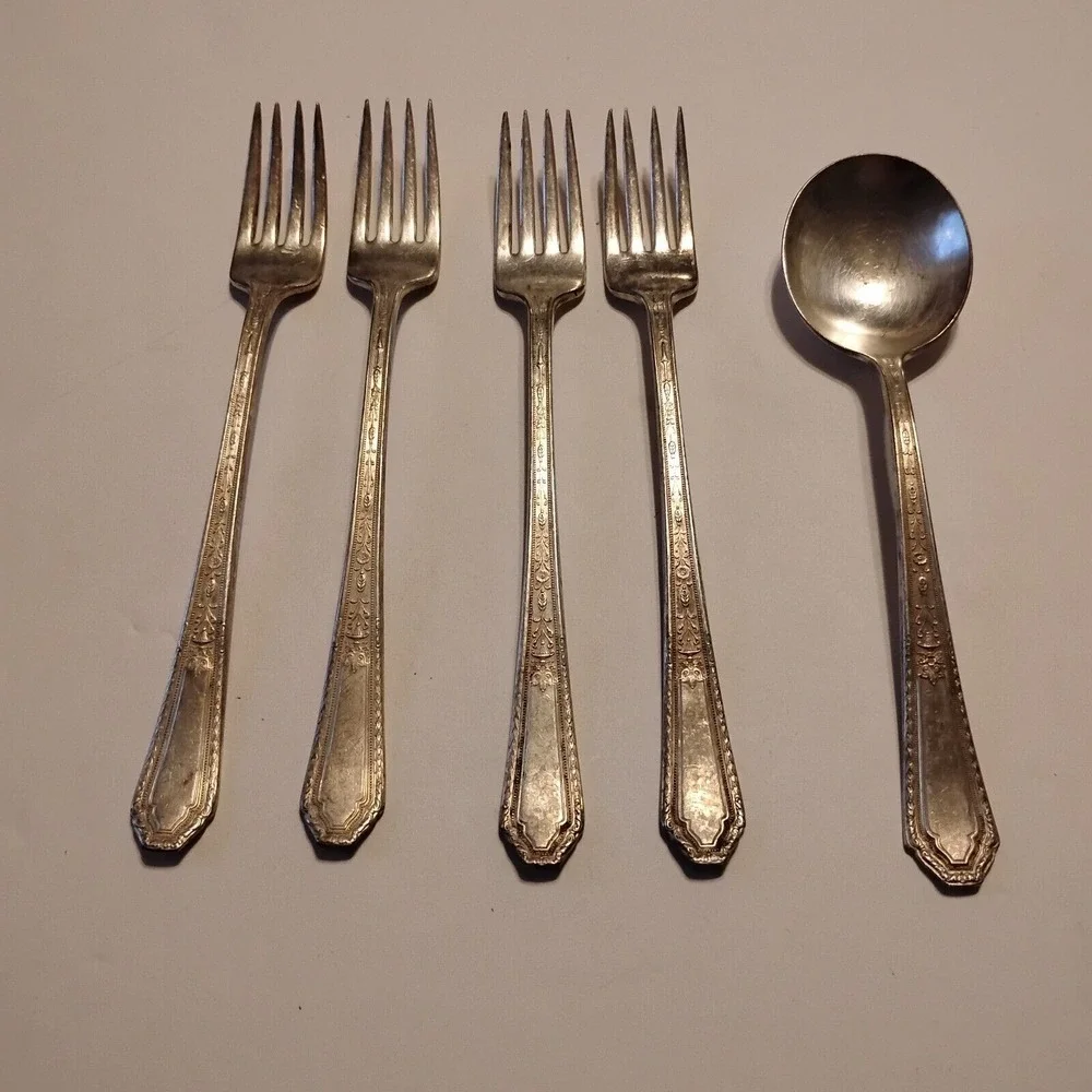 Wm Rogers CHALFONTE Silverplate International 1926‎ Silverware 4-Dinner Forks