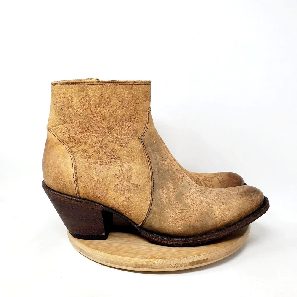 Shyanne western rustic