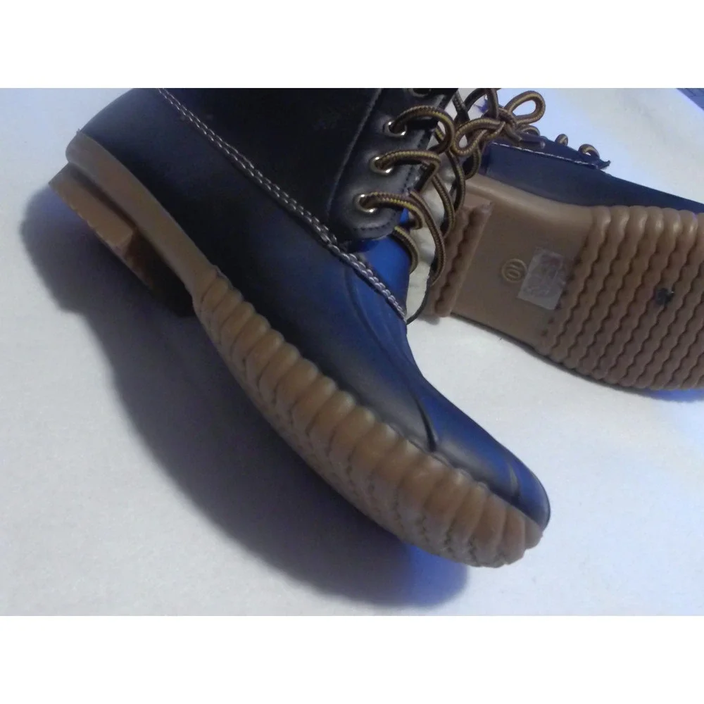 Henry Ferrera boots traction duck