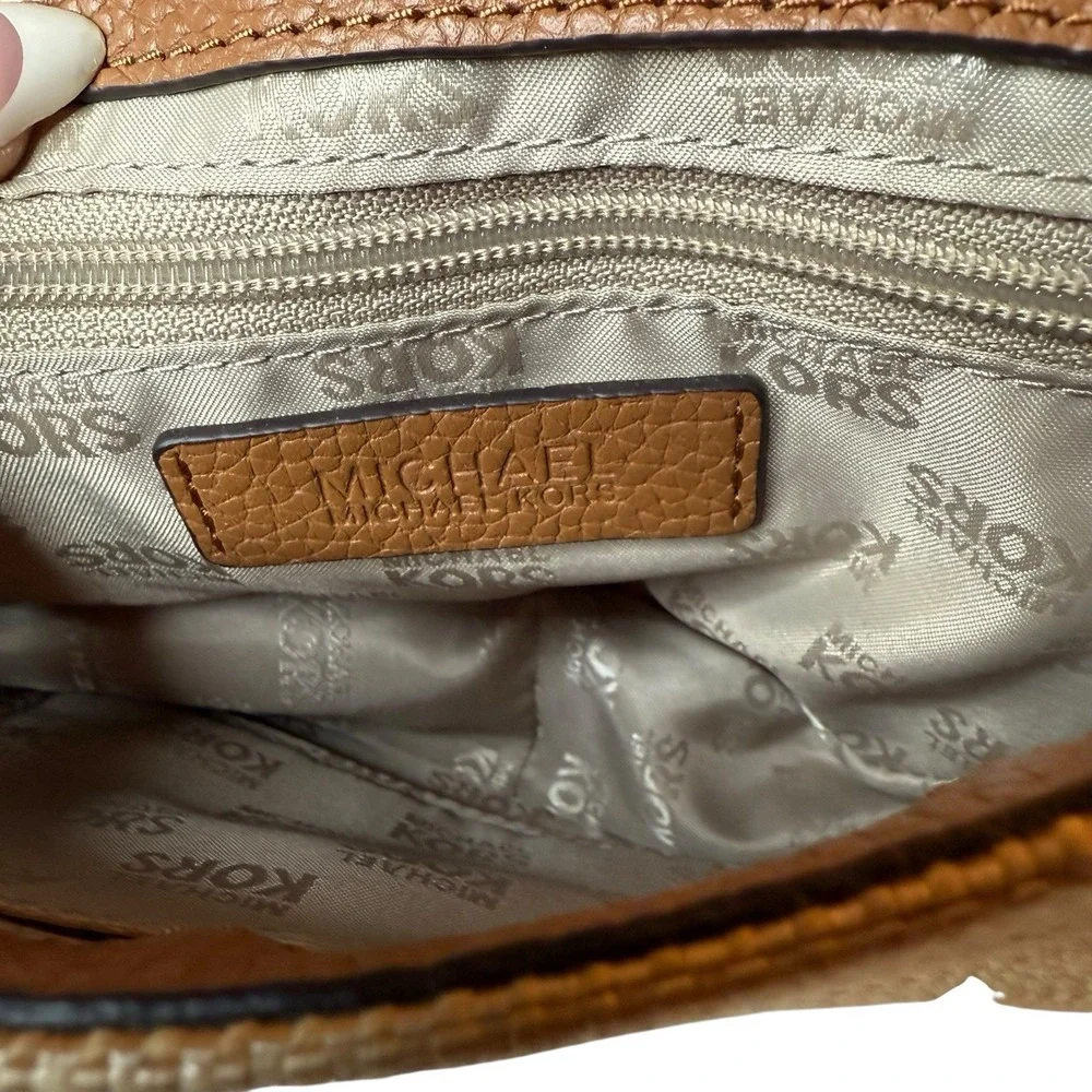 Michael Kors Crossbody Neutral Woven‎ Leather Small Shoulder Bag Chain Strap