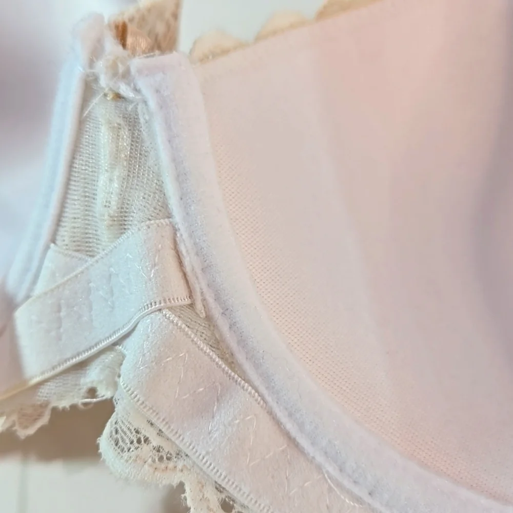 underwire nwot lace