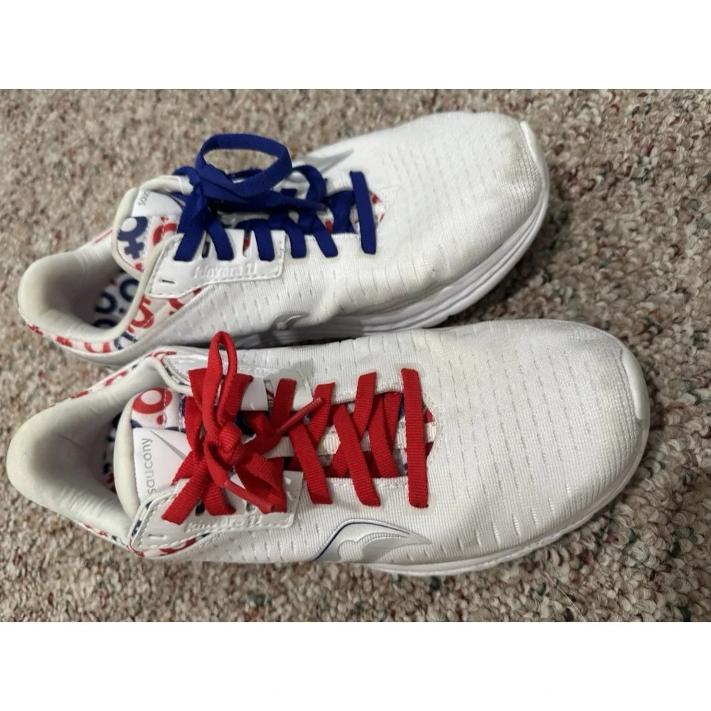 SAUCONY x Prinkshop Kinvara 11 Running Shoe‎ SIZE 7.5 Hero Women Run The World