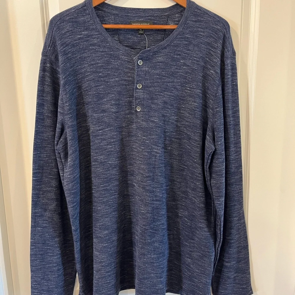Banana Republic stylish blue