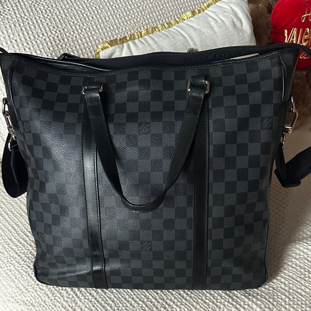 Louis Vuitton !!!Authentic!!! Damier Graphite Tadao 2 Way Tote.