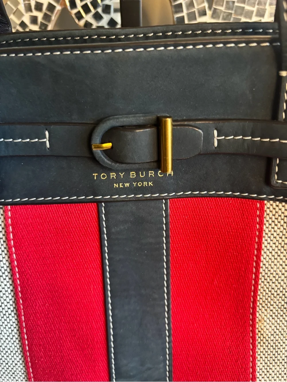 Tory Burch carry center hardware