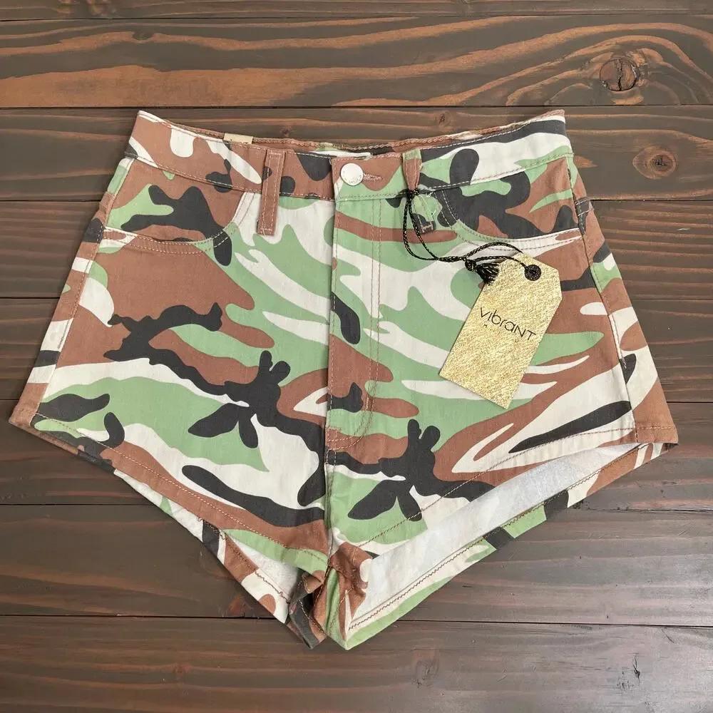 Vibrant M.I.U. Micro Shorts High Rise Green Black Camo NWT Juniors Large