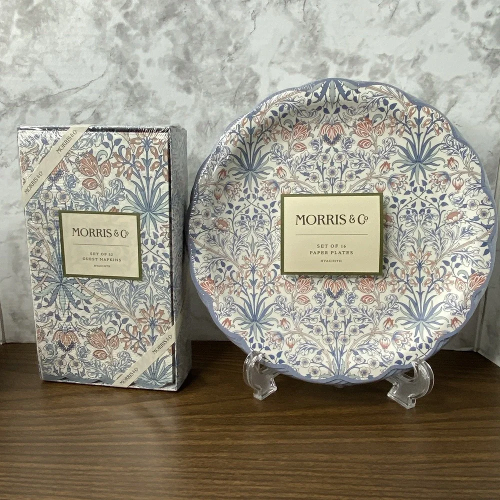 Morris & Co. 32 color plates