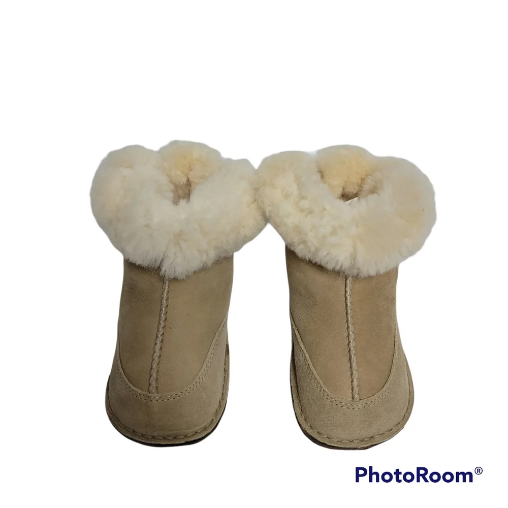 UGG I BOO Shearling Boots‎ INFANTS Size LARGE